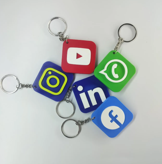 CUSTOM NFC KEYCHAINS