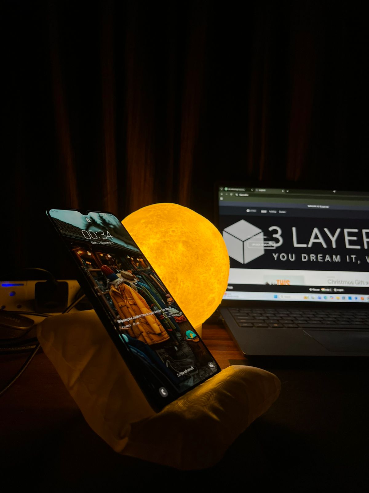 The Pillow Rest – 3D Printed Charging Phone Stand